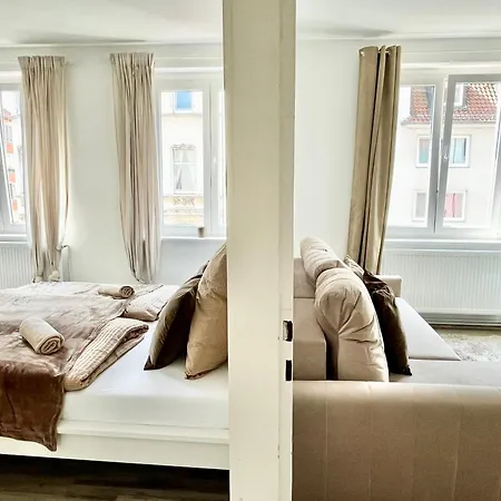 Apartman Design - Kingsize Bett - Kueche - Zentral *